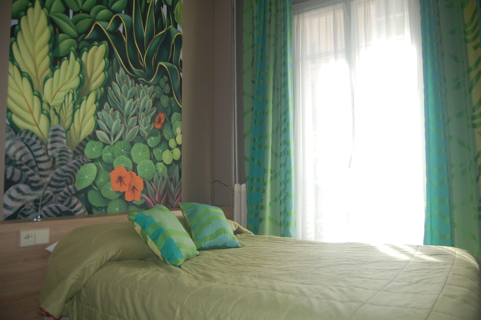 Hotel Jean Bart パリ エクステリア 写真