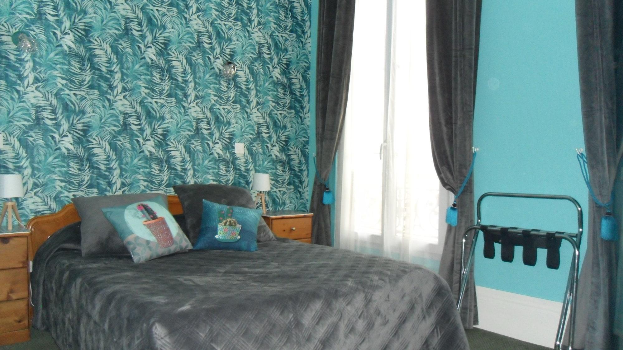 Hotel Jean Bart パリ エクステリア 写真